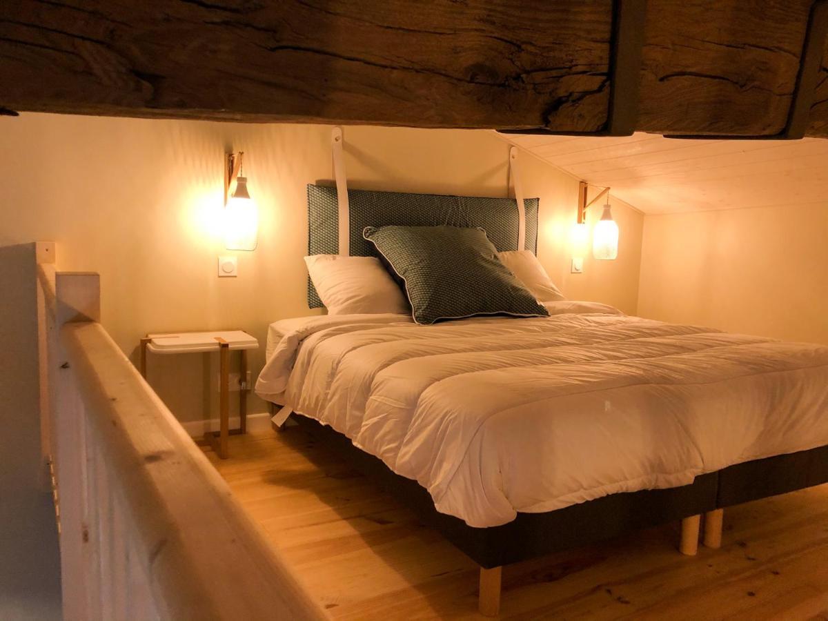 Вилла Le Bois Aux Feuilles Blanches Saint-Michel-Mont-Mercure Экстерьер фото